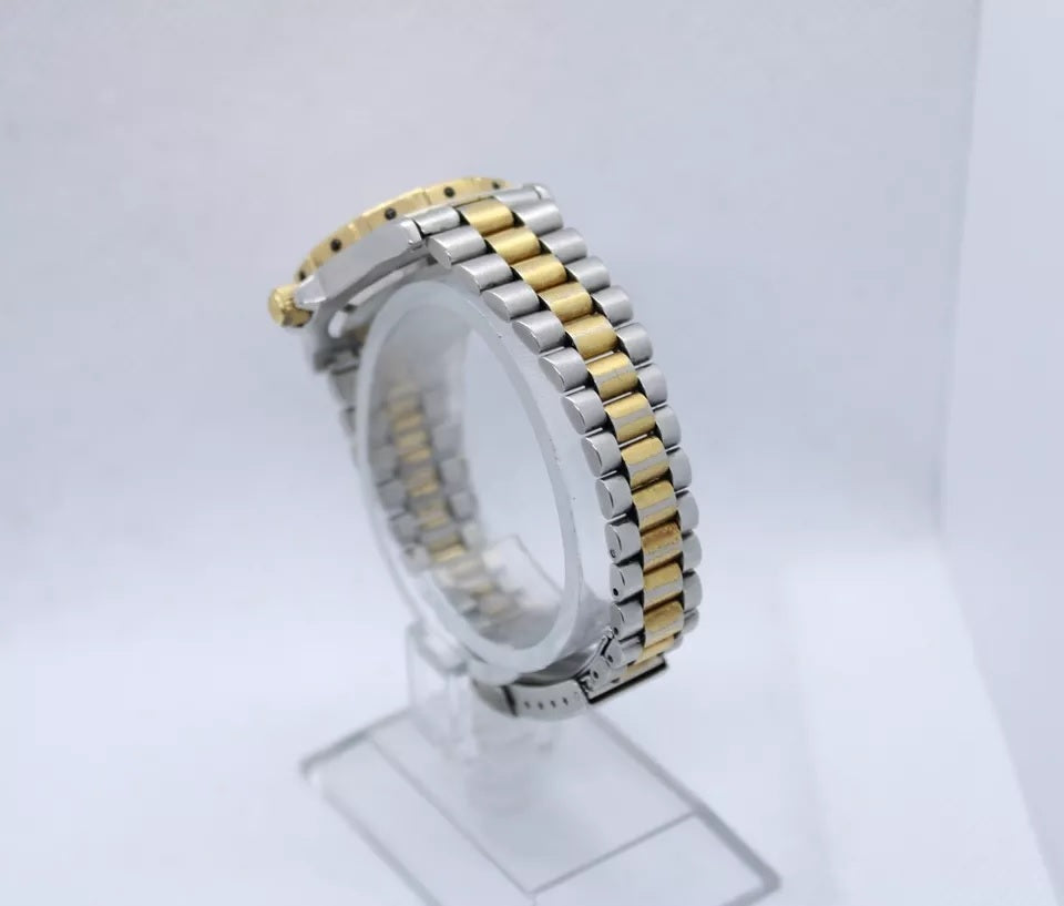 vintage ladies tag watch in silver colour