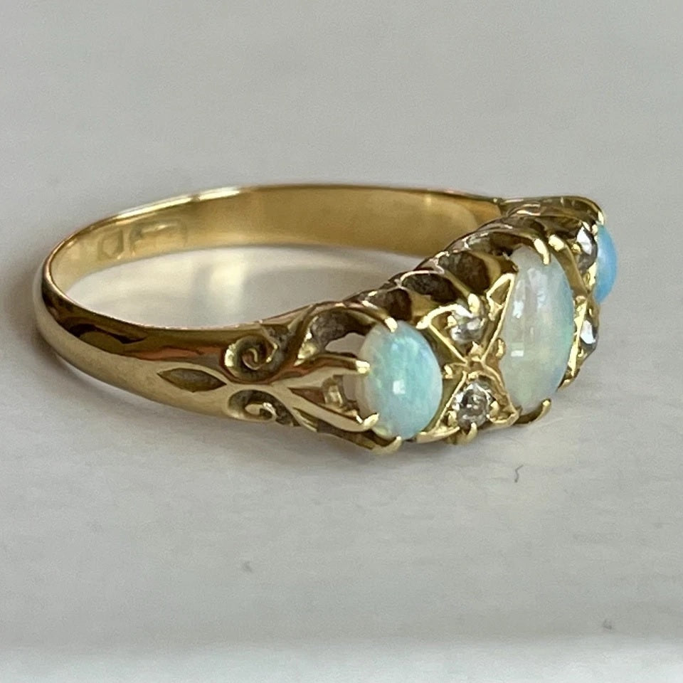Antique 18 ct Gold Ring with Opal and Diamonds Size K half