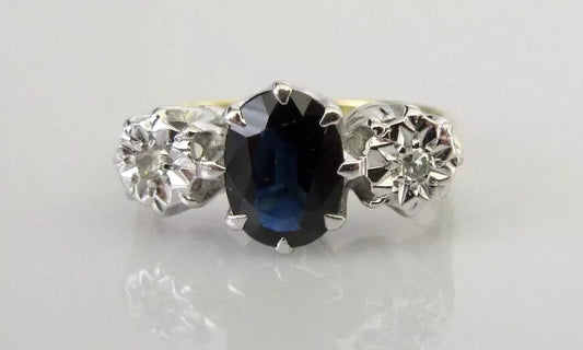Vintage 18 ct Gold Ring with Sapphire and Diamonds size L half